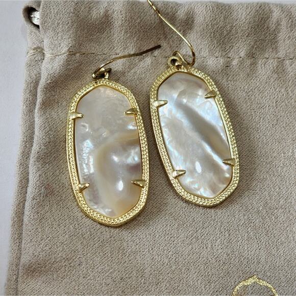 Kendra scott Gold and MOP Elle Earrings - Picture 1 of 3
